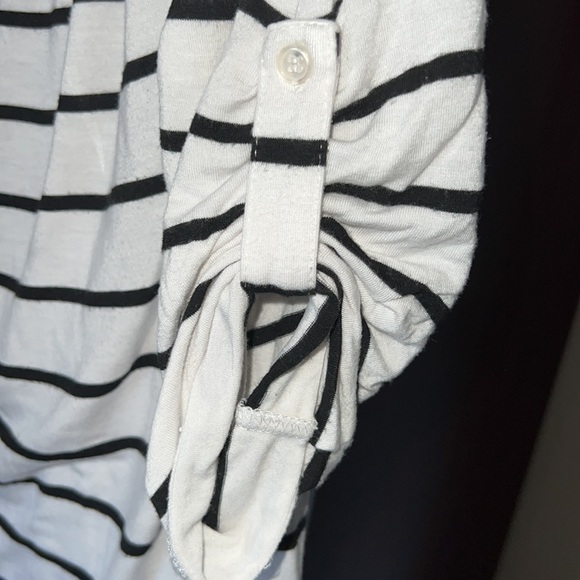 black and white off shoulder shirt - Picture 3 of 4